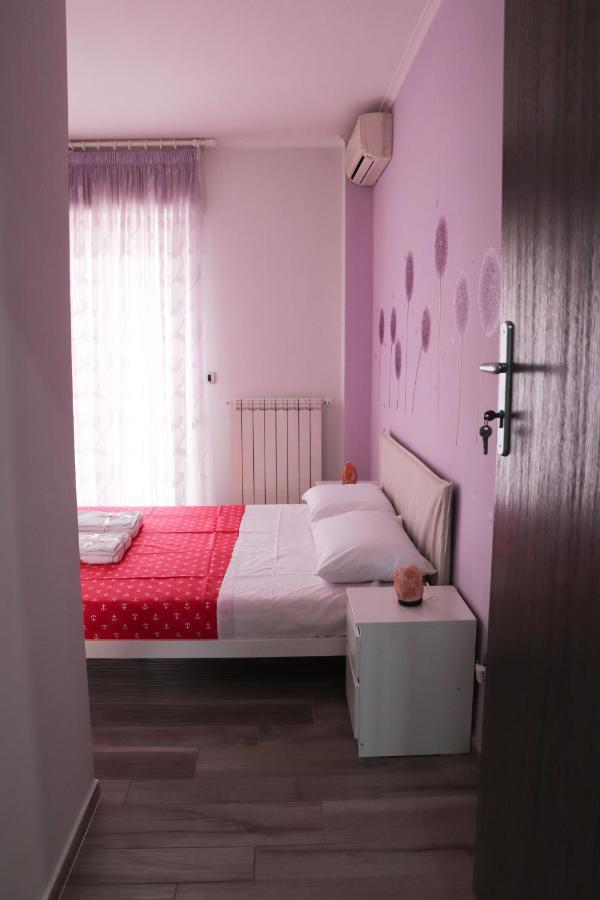 B&B Francesco Fly Neapol Zewnętrze zdjęcie