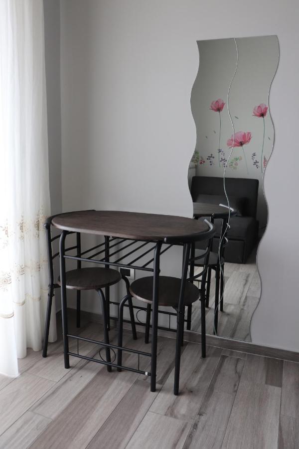 B&B Francesco Fly Neapol Zewnętrze zdjęcie