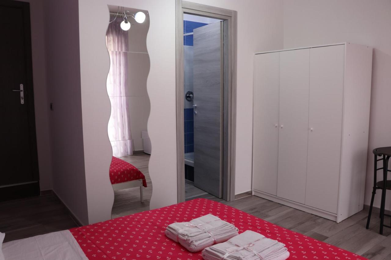 B&B Francesco Fly Neapol Zewnętrze zdjęcie